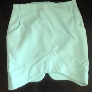 Mint greet tulip edge skirt
